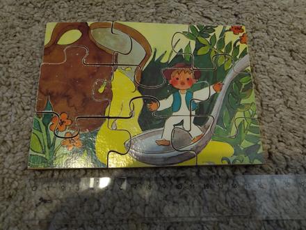 Stare drevene puzzle,