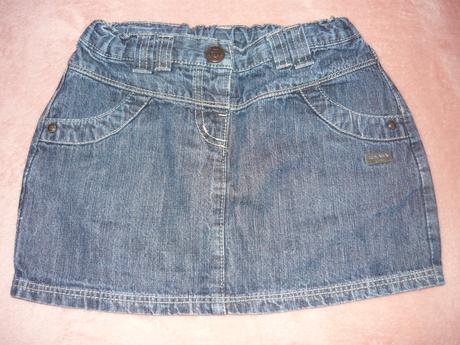 Riflová sukňa, 104