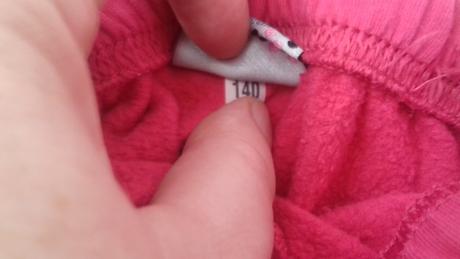 Teplejšie legíny, 140