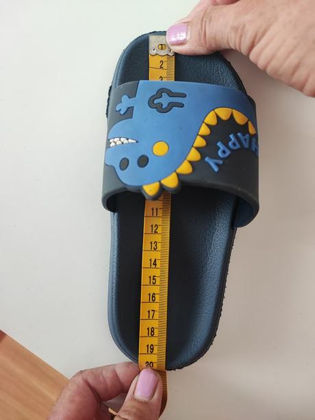 Šľapky veľkosť 32, 32