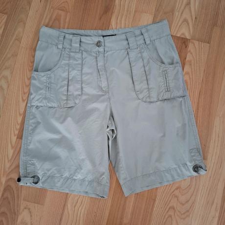 Béžové šortky,, xl