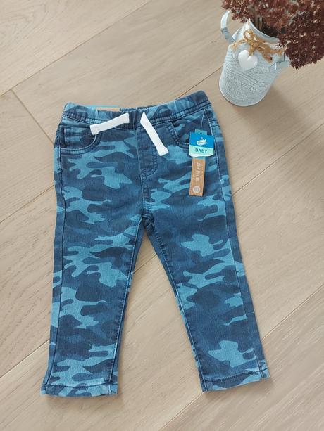 Maskačové rifle, pepco,74