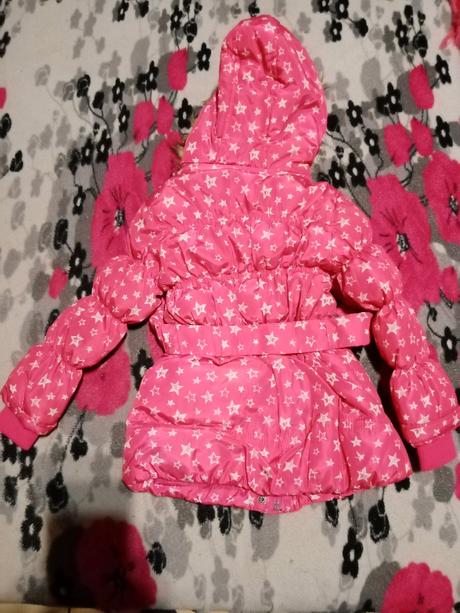 Dievčenska vetrovka, 104