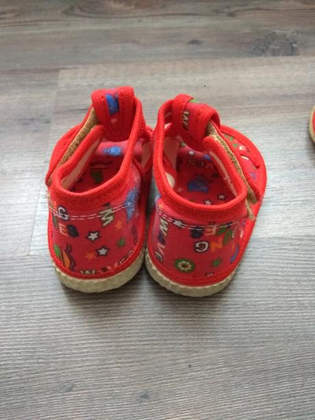 Papuče veľkosť 19, rak,19