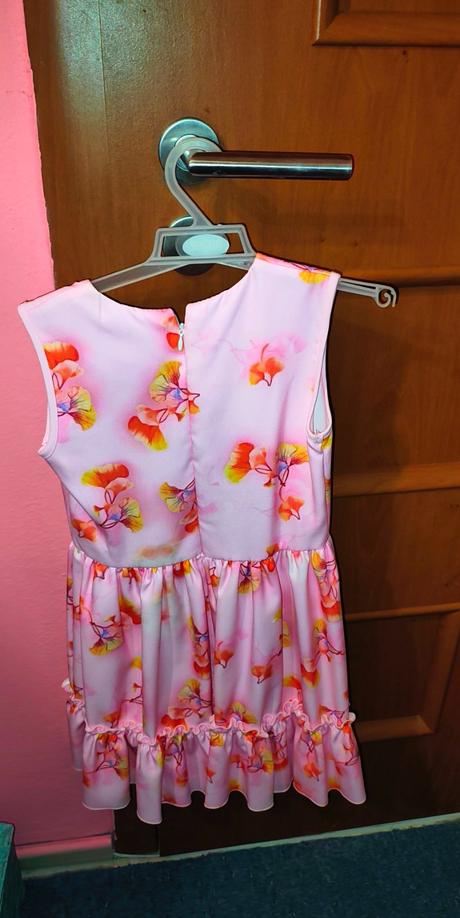 Nové spoločenské šaty veľ.140, disney,140