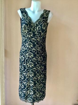 Čierno zlate šaty peacocks, 40