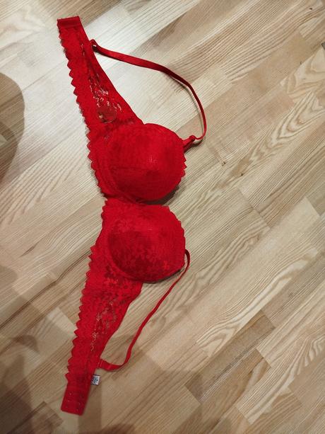 Celovystuzena podprsenka, 90b