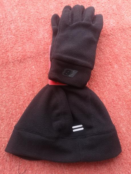 New balance pánska čiapka +rukavice veľkosť l /xl, new balance,l / xl