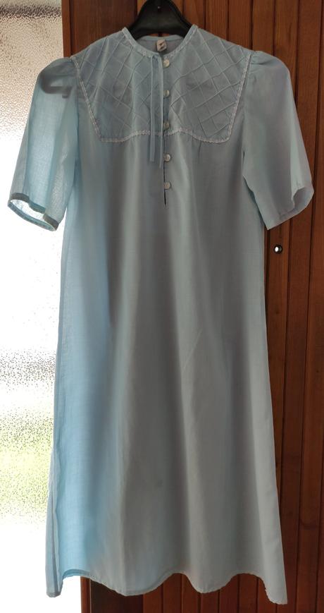 Nočná košeľa, 45