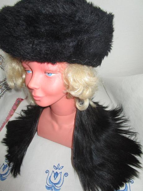 2990. čiapka a golier, xxl