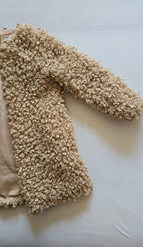 Predám dievčenský kožúšok ovečka zn. zara kids, zara,122