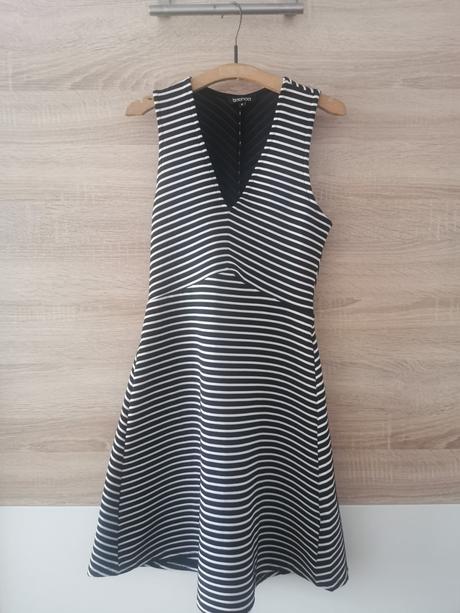 Šaty boohoo, xs