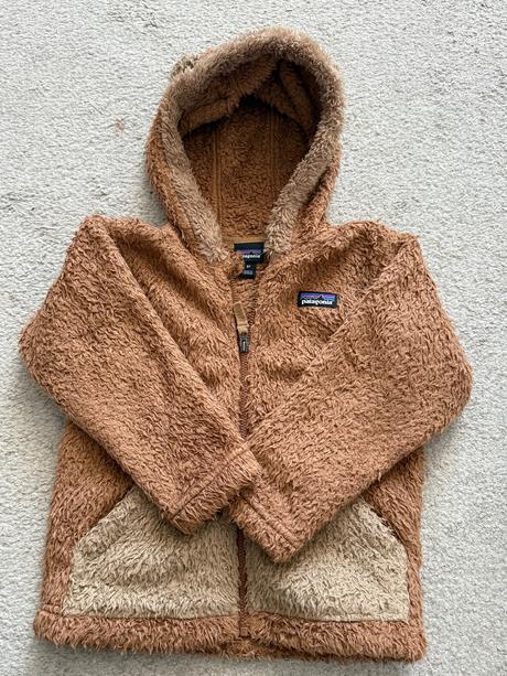 Plyšova mikina, 104