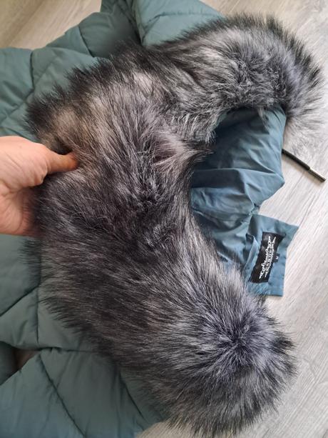 Extra teplá zimná bunda s extra hunatou kožušinou, m