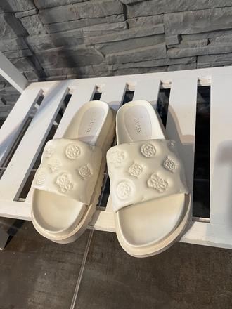 Guess v.38, guess,38