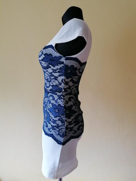 Biele šaty s čipkou, s