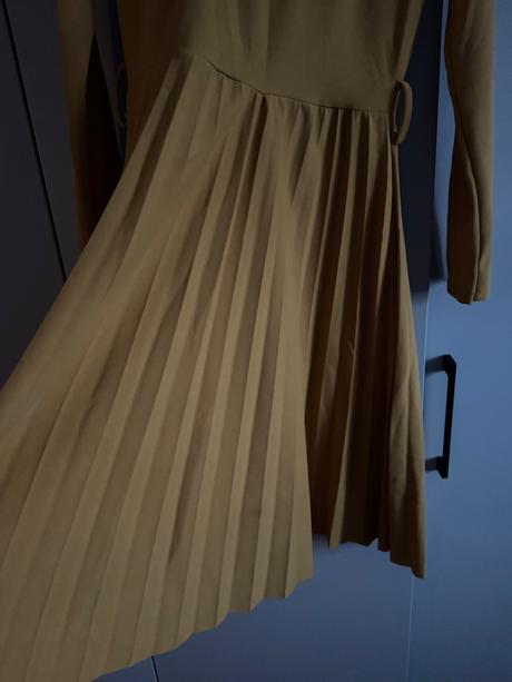 Dámske elegantné šaty, s