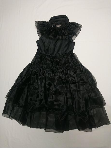 Tanečná wednesday addams, vlasy, ruka, 3 doplnky,