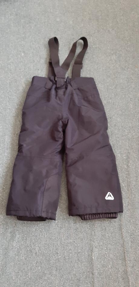 Oteplovačky 86/92, lupilu,86