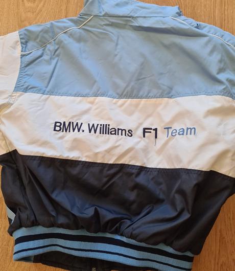 Jesenna vetrovka bmw, 122