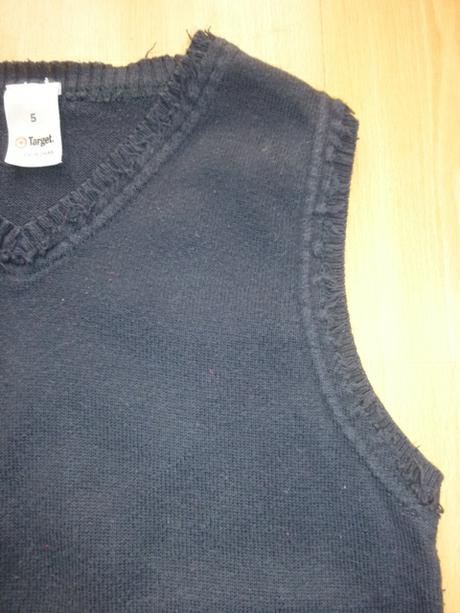 Cierna vesticka zn. target, 110