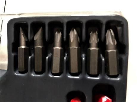 Náradie/vrtáky/hmoždinky, 