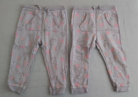 2x tepláky korunky 92, 92