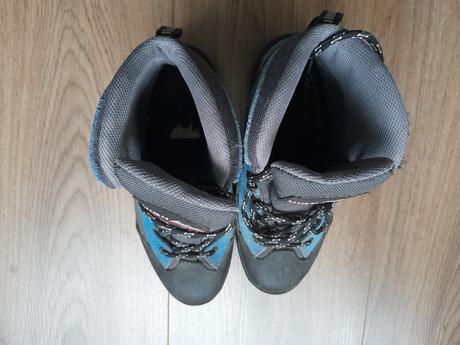 Turistické topánky, 31