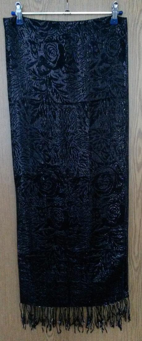 Dlhsi cierno strieborny trblietavy sal / satka,