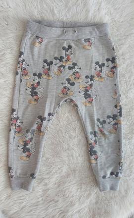 Mickey teplaky, zara,98