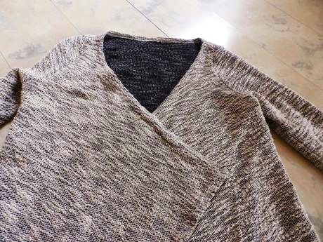 Melírovaný buklé svetrík, l