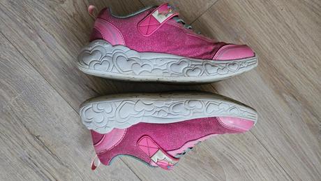 Pekné botasky, skechers,35