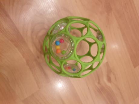 Makka lopticka s hrkalkou oball, 