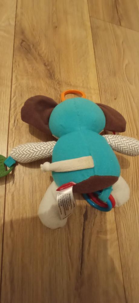 Prvé hračky pre bábätká slon a somár,