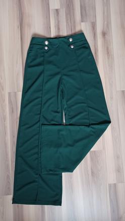 Široké zelené nohavice so zlatými gombíkmi, xs