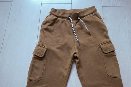 Tepláky yigga, yigga,140