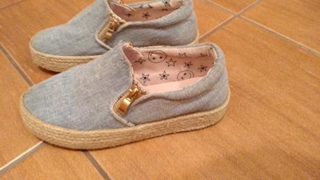 Tenisky (pribalím šľapky adidas), 32