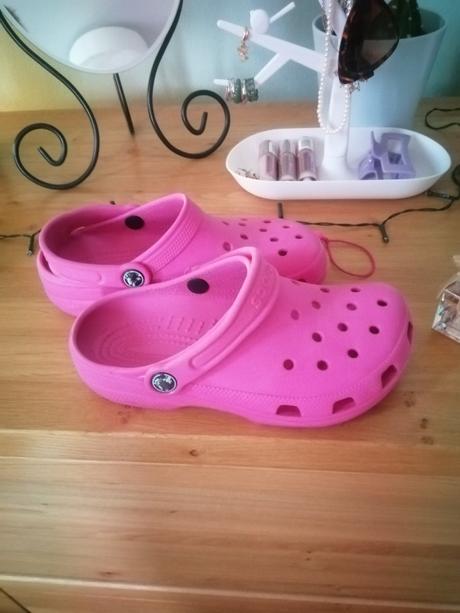 Crocs, crocs,35