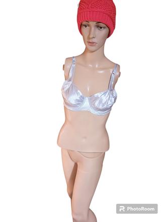 Dámska saténová podprsenka s kosticami, 70a