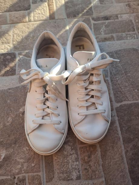 Furla kožené tenisky, 35