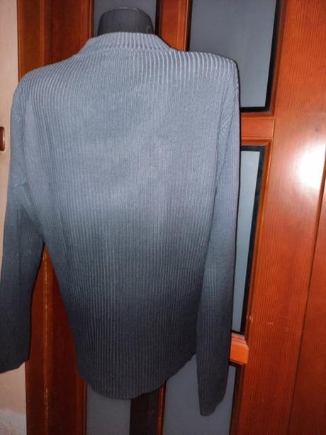 Sivý sveter veľ. l-xxl, xxl