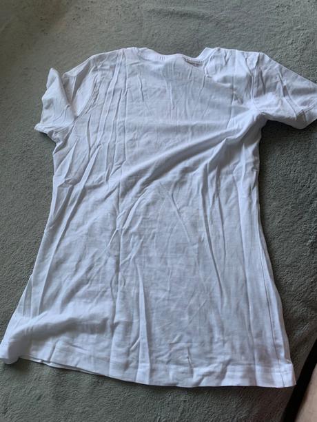 Dievcenske tricko, 134