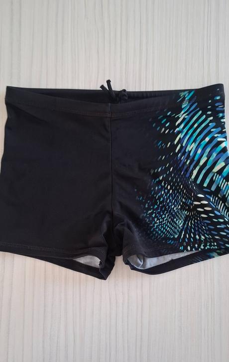 Chlapčenské plavky, 158