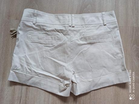 Béžové kraťasy veľ.38, 38