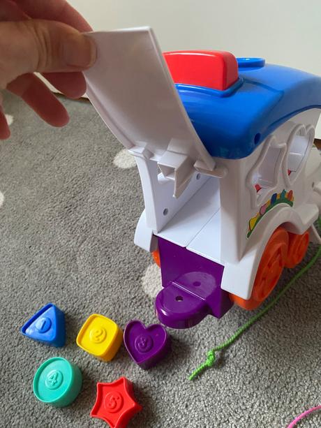 Vkladačka vláčik,