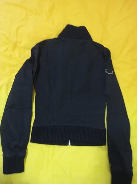 Cierna bundicka-s-, only,s