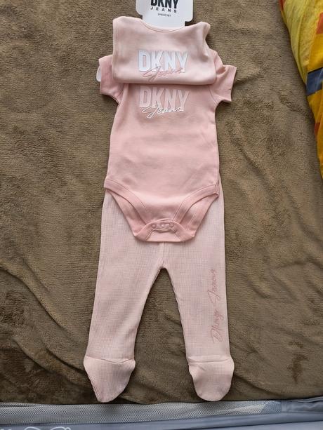 Súprava 74, dkny,74