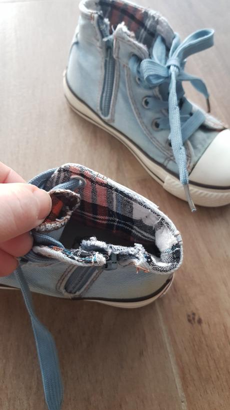 Tenisky vd 17,5 cm, 27