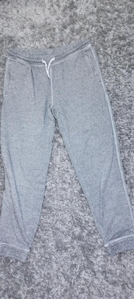 Chlapčenské tepláky, c&a,152