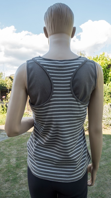 Darujem, zdvojené tričko m, m